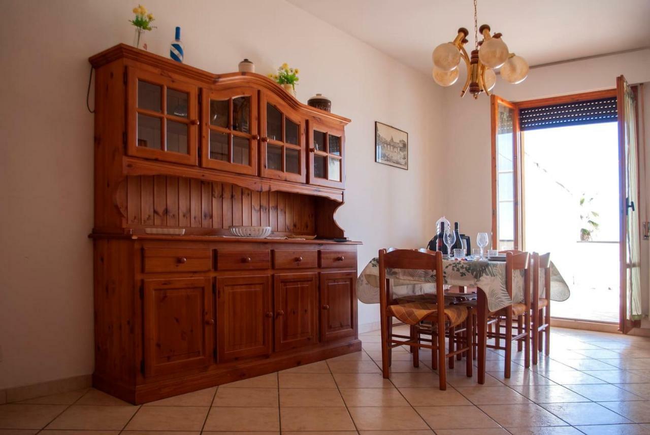 Appartamento Di Antonio Fronte Mare Montesilvano Bagian luar foto