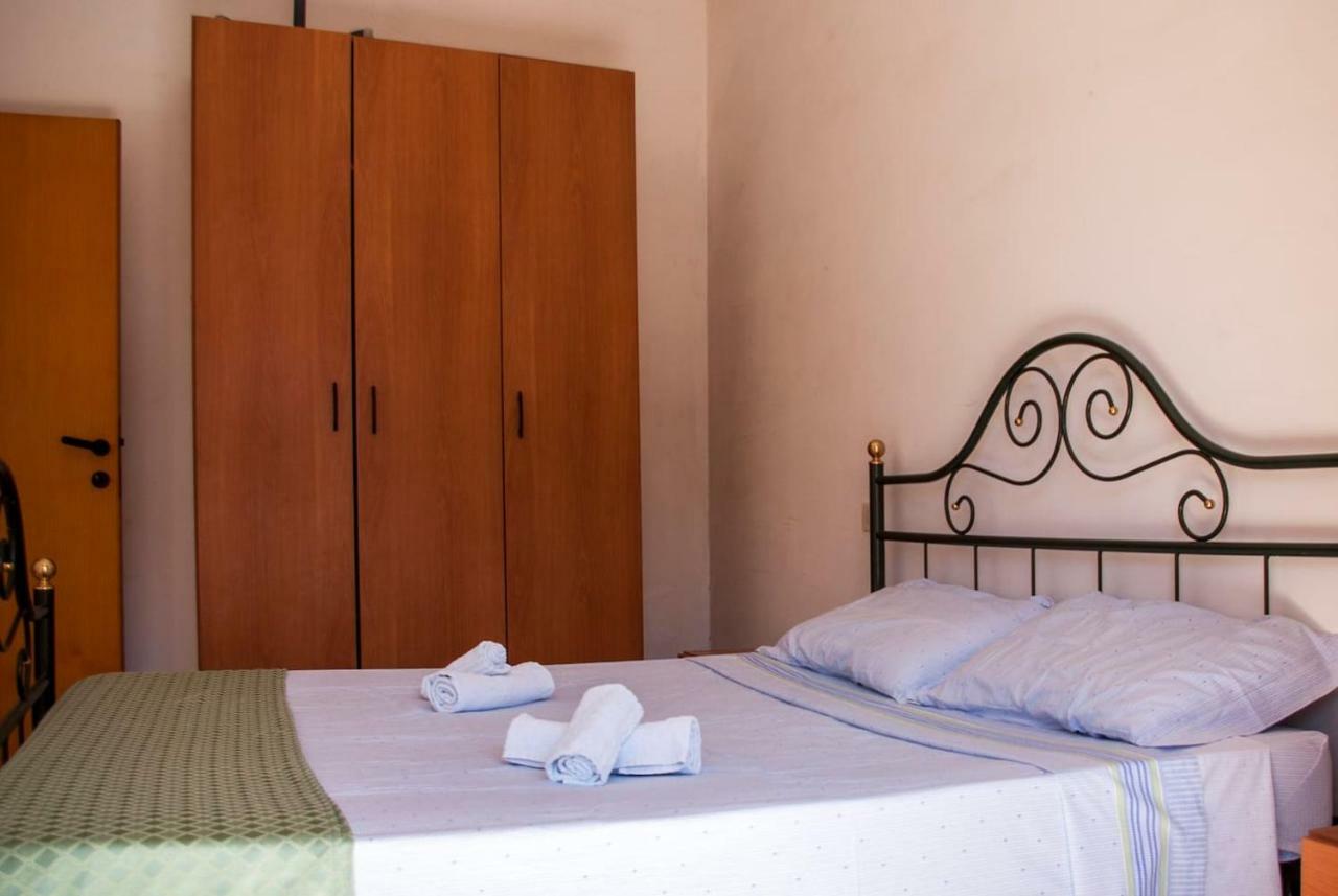Appartamento Di Antonio Fronte Mare Montesilvano Bagian luar foto